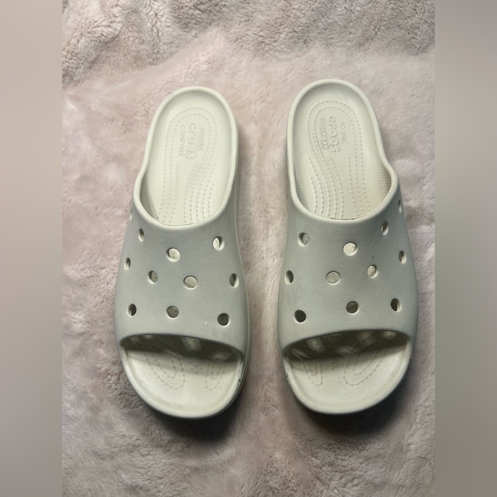 Crocs womens platform slides size 9